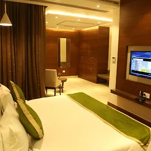 https://maple-grand.agrahotelsindia.net
