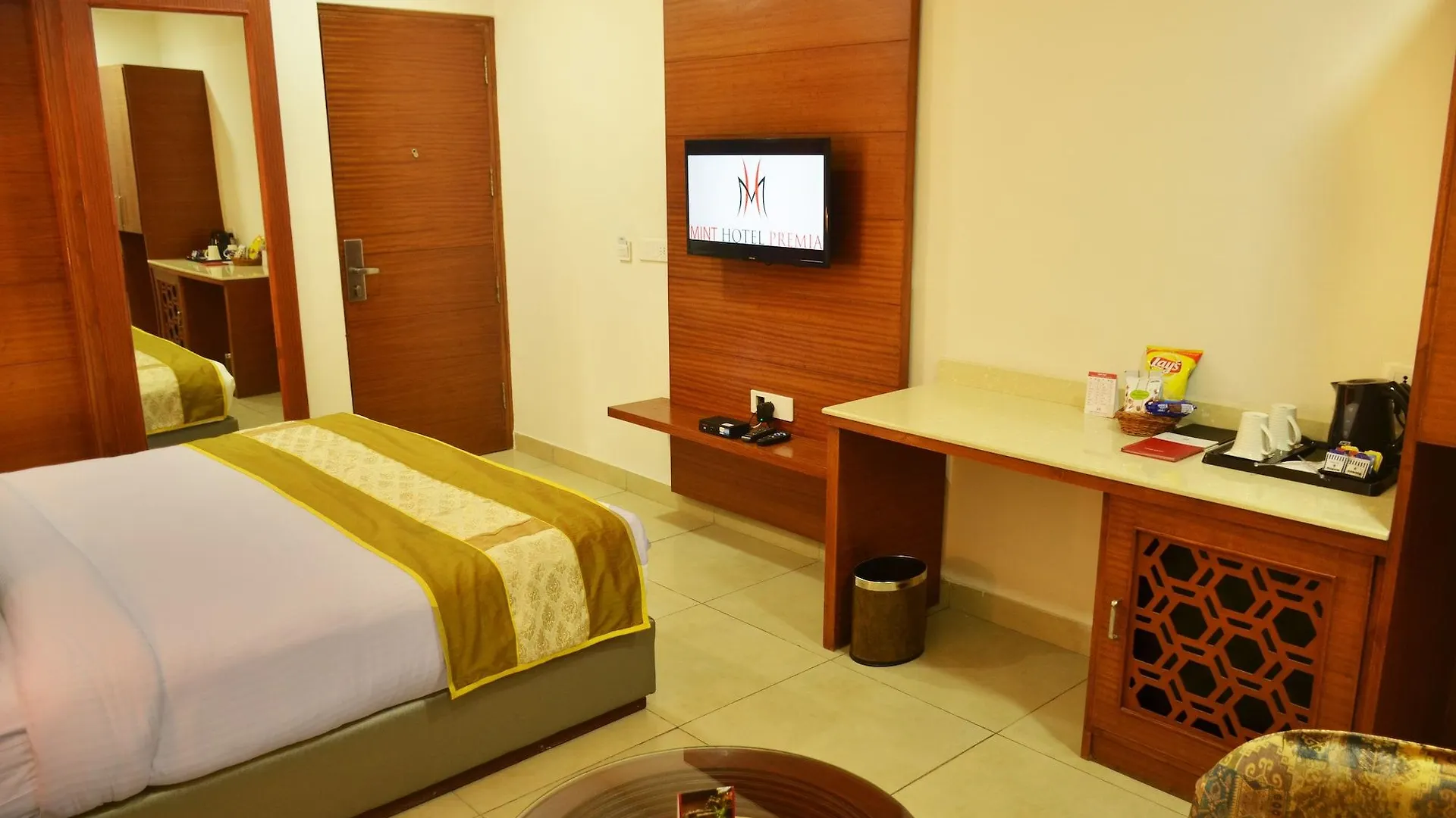 Mint Hotel Premia Chandigarh, Zirakpur