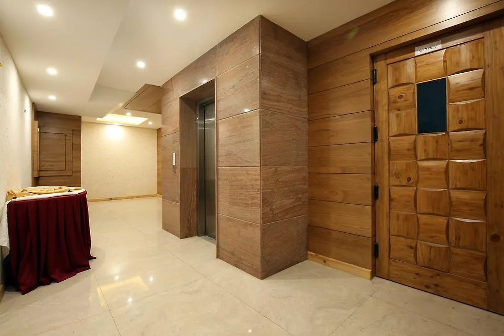 Mint Hotel Premia Chandigarh, Zirakpur India