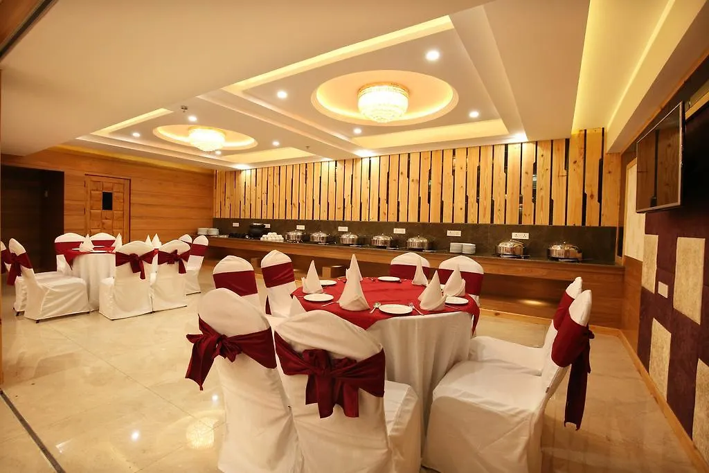 Mint Hotel Premia Chandigarh, Zirakpur