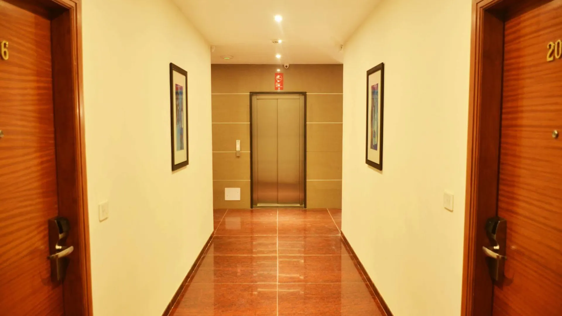 Mint Hotel Premia Chandigarh, Zirakpur